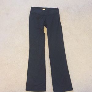 XS Lucy Bootcut Powermax Yoga Pants